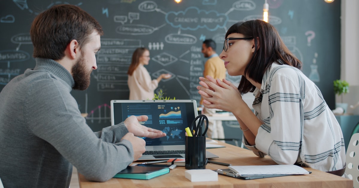 Data visualization showing conversation intelligence market growth trends and projections through 2026